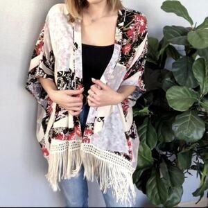 Aritzia Talula Kimono S / M Black Red Fawkner Boho Patchwork Fringe Festival